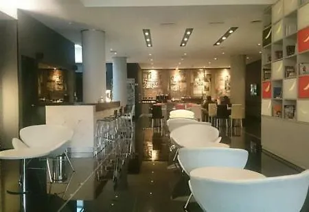 Costa Brava מלון